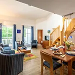 Seeschloss, App 36, Direkt An Der Strandpromenade, Toplage Apartament