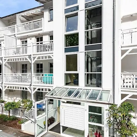 Seeschloss, App 36, Direkt An Der Strandpromenade, Toplage *